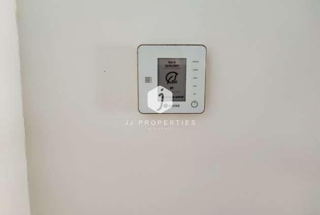 Z drugiej ręki - Mieszkanie w bloku -
Torrevieja - Costa Blanca