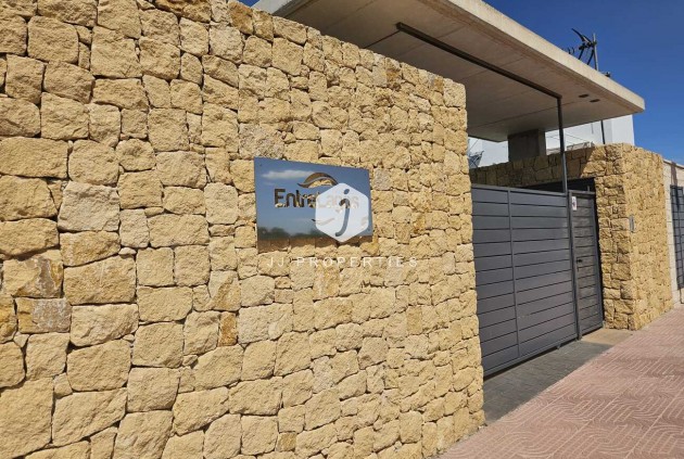 Z drugiej ręki - Villa -
Ciudad Quesada - Costa Blanca