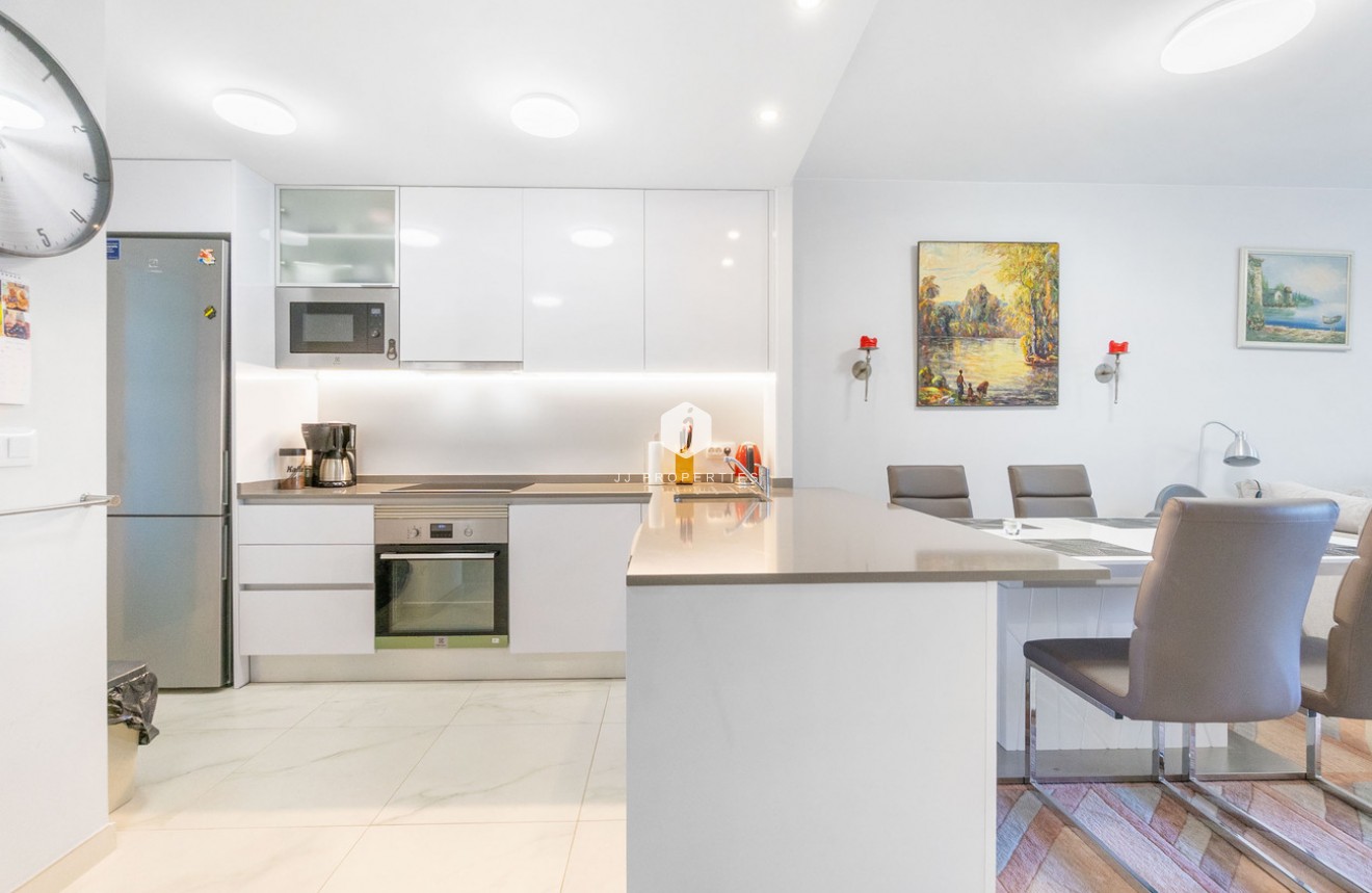 Z drugiej ręki - Mieszkanie w bloku -
Playa Flamenca - Flamenca Village