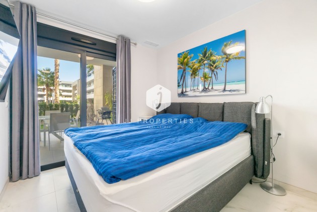 Z drugiej ręki - Mieszkanie w bloku -
Playa Flamenca - Flamenca Village