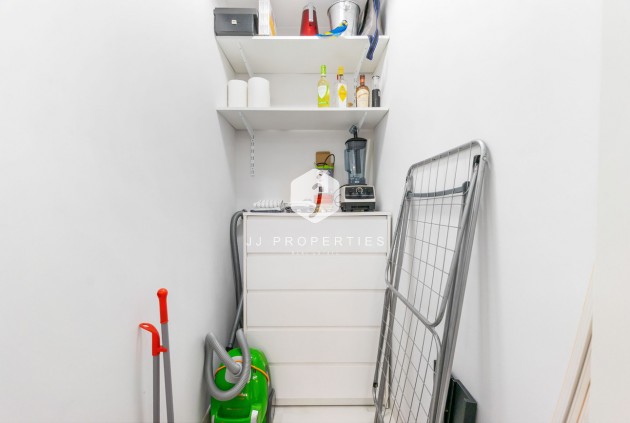 Z drugiej ręki - Mieszkanie w bloku -
Playa Flamenca - Flamenca Village