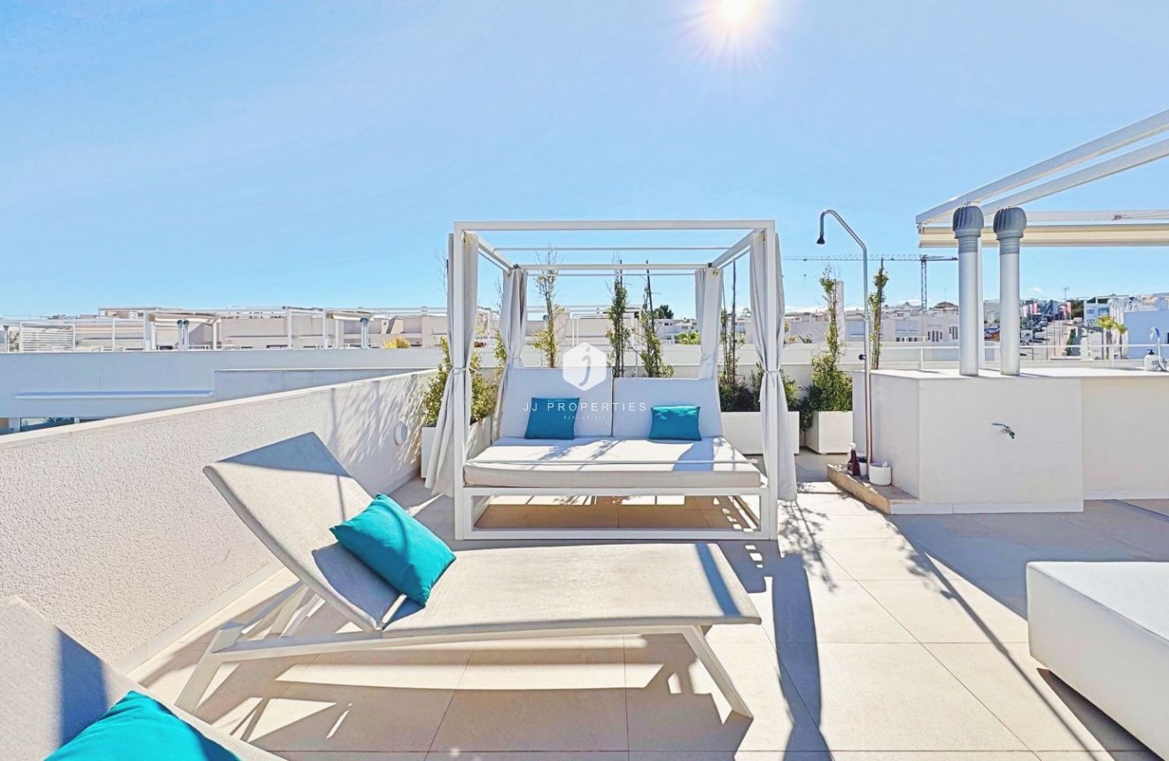 Z drugiej ręki - Daszek -
Torrevieja - Costa Blanca