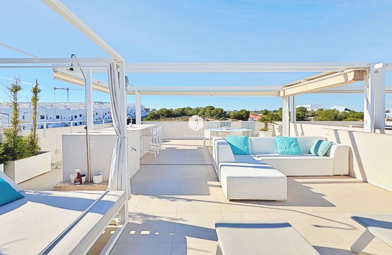 Z drugiej ręki - Daszek -
Torrevieja - Costa Blanca