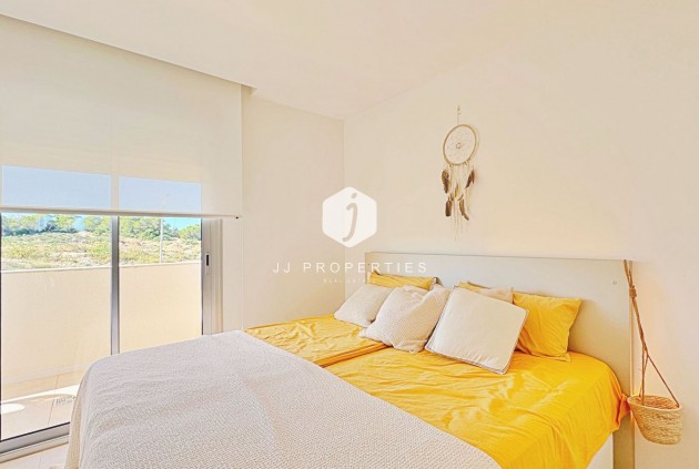 Z drugiej ręki - Daszek -
Torrevieja - Costa Blanca