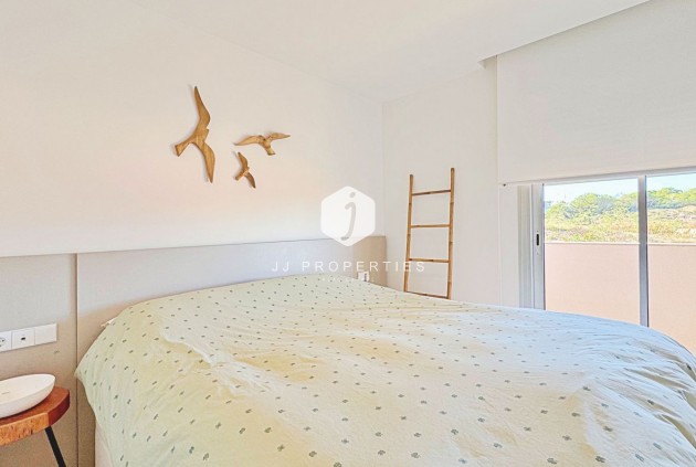 Z drugiej ręki - Daszek -
Torrevieja - Costa Blanca