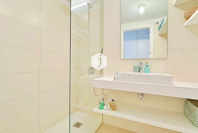 Z drugiej ręki - Daszek -
Torrevieja - Costa Blanca