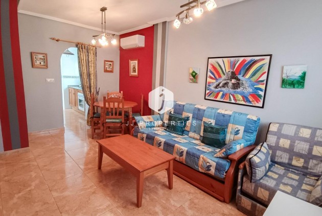 Z drugiej ręki - Bungalow -
Torrevieja - Parque Acuático - Sector 25