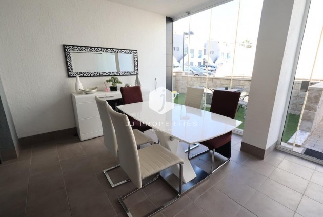 Z drugiej ręki - Bungalow -
Orihuela Costa - Costa Blanca