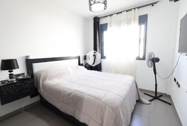 Z drugiej ręki - Bungalow -
Orihuela Costa - Costa Blanca