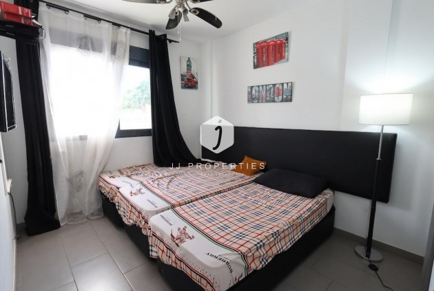 Z drugiej ręki - Bungalow -
Orihuela Costa - Costa Blanca