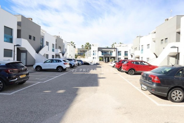 Z drugiej ręki - Bungalow -
Orihuela Costa - Costa Blanca