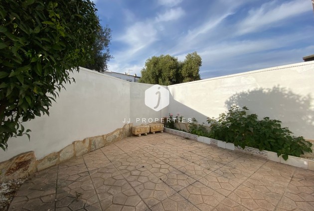 Z drugiej ręki - Szalet -
Los Balcones - Costa Blanca