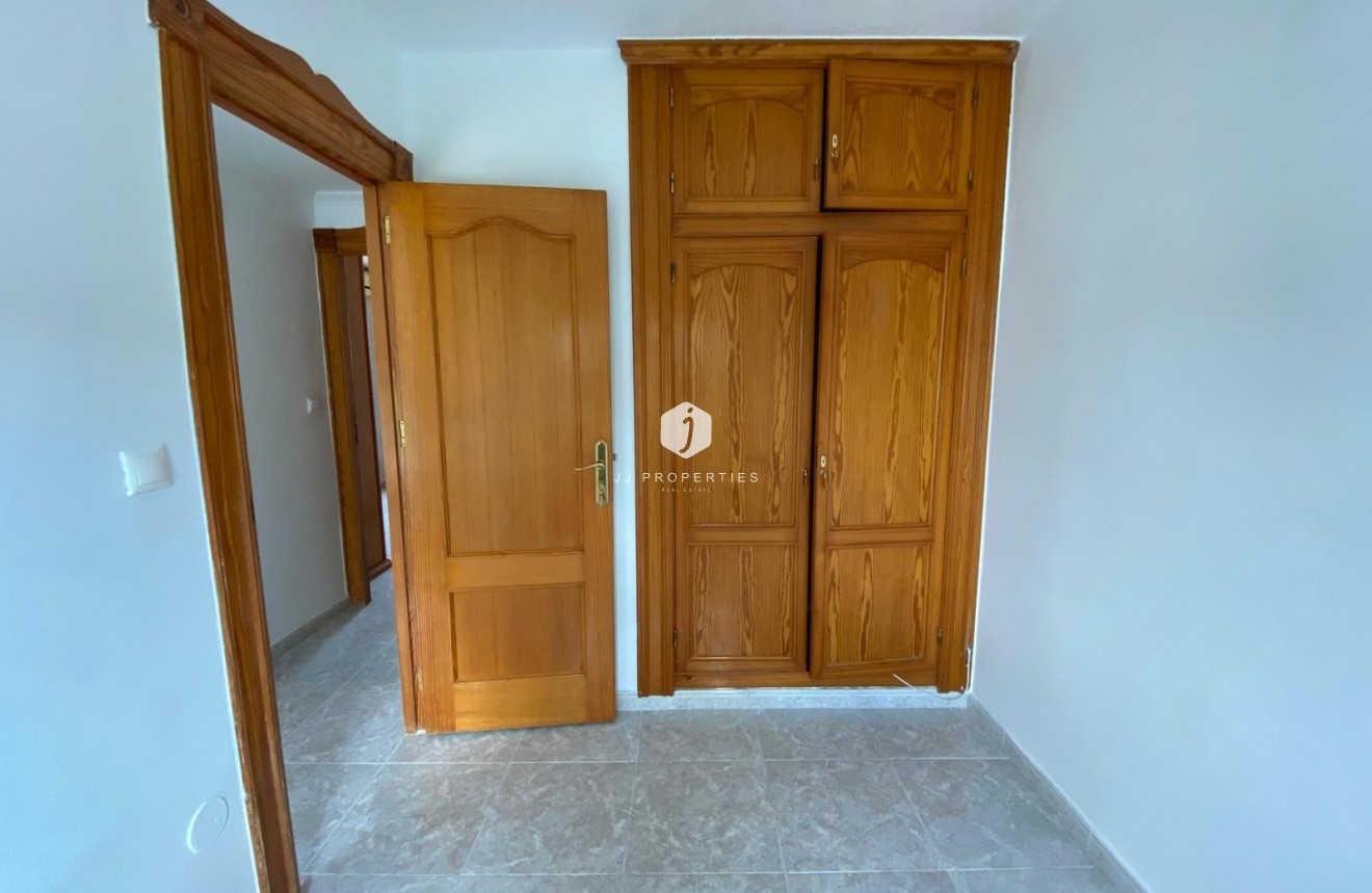 Z drugiej ręki - Szalet -
Los Balcones - Costa Blanca