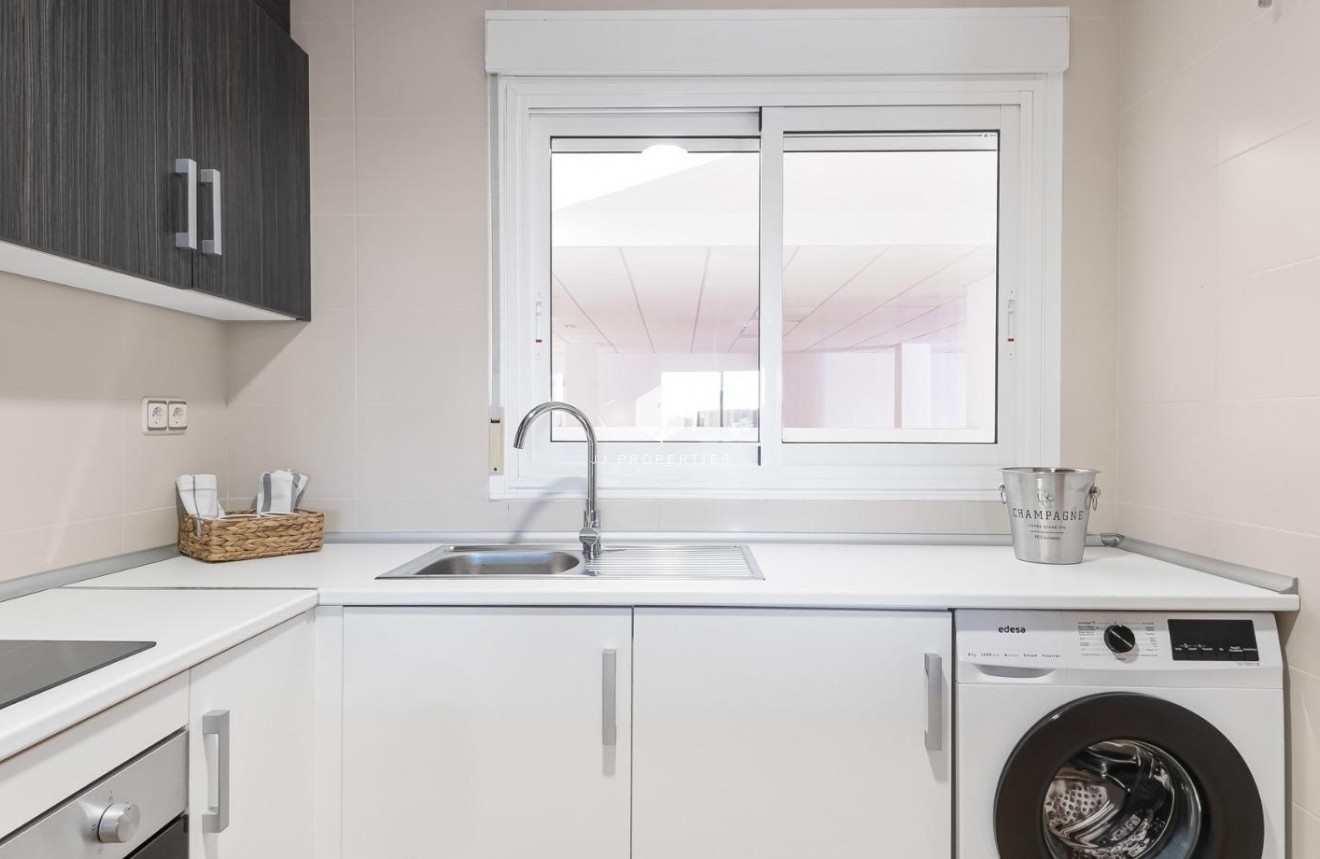 Z drugiej ręki - Mieszkanie w bloku -
Orihuela Costa - Costa Blanca