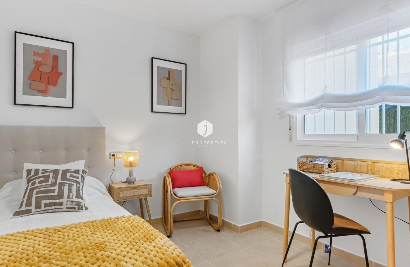 Z drugiej ręki - Mieszkanie w bloku -
Orihuela Costa - Costa Blanca