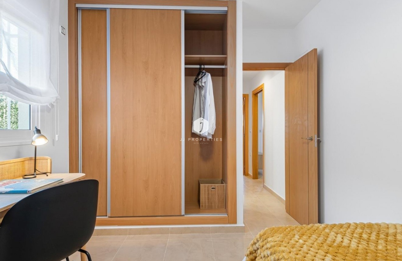 Z drugiej ręki - Mieszkanie w bloku -
Orihuela Costa - Costa Blanca