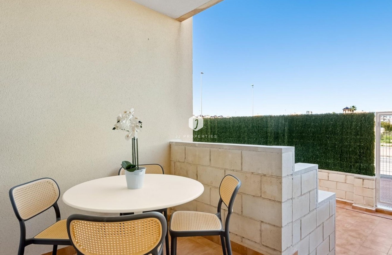 Z drugiej ręki - Mieszkanie w bloku -
Orihuela Costa - Costa Blanca