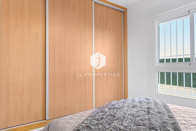 Z drugiej ręki - Mieszkanie w bloku -
Orihuela Costa - Costa Blanca