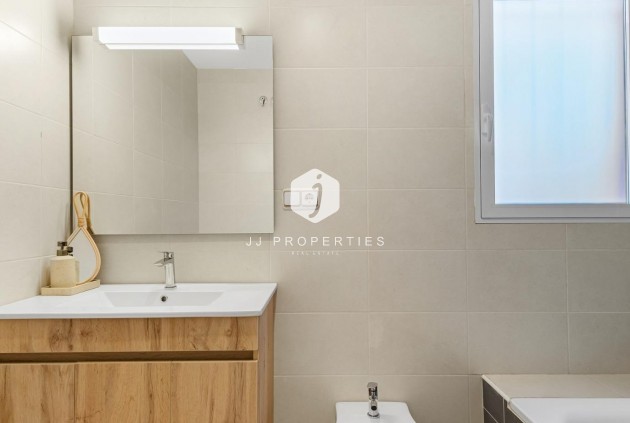 Z drugiej ręki - Mieszkanie w bloku -
Orihuela Costa - Costa Blanca