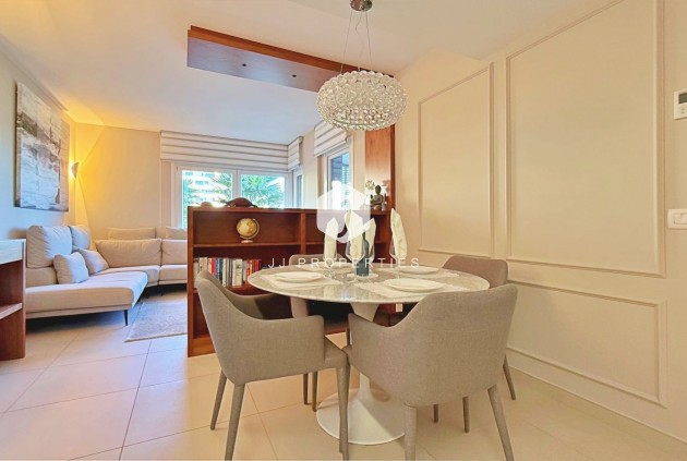 Z drugiej ręki - Mieszkanie w bloku -
Torrevieja - Costa Blanca