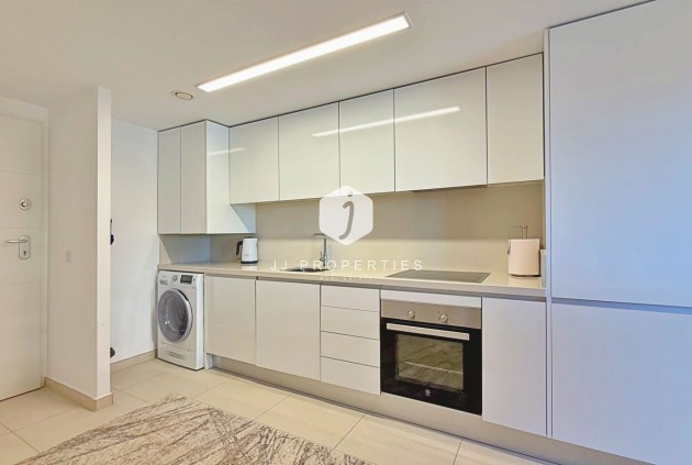 Z drugiej ręki - Mieszkanie w bloku -
Torrevieja - Costa Blanca