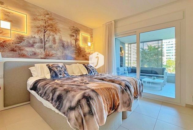 Z drugiej ręki - Mieszkanie w bloku -
Torrevieja - Costa Blanca