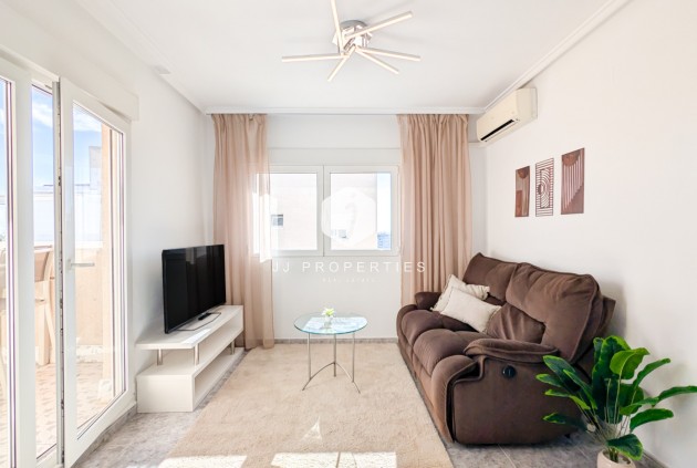 Z drugiej ręki - Mieszkanie w bloku -
Torrevieja - Costa Blanca