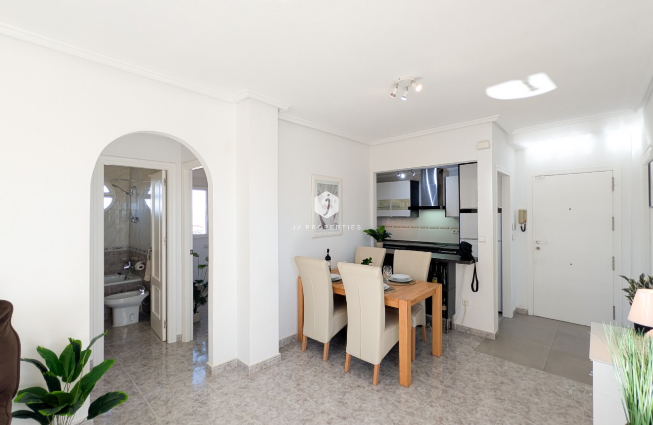 Z drugiej ręki - Mieszkanie w bloku -
Torrevieja - Costa Blanca