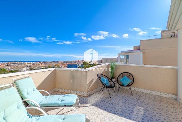 Z drugiej ręki - Mieszkanie w bloku -
Torrevieja - Costa Blanca