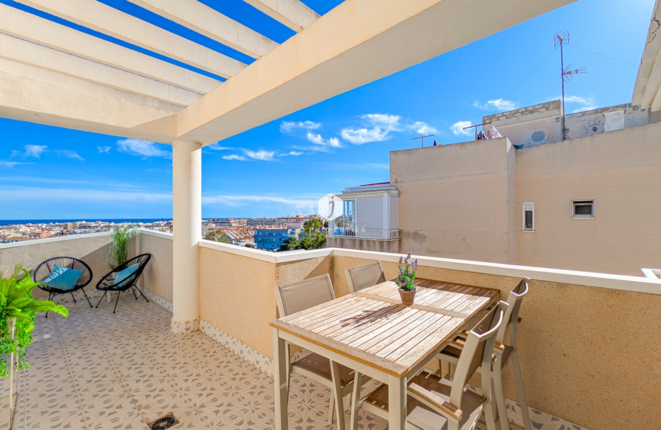 Z drugiej ręki - Mieszkanie w bloku -
Torrevieja - Costa Blanca