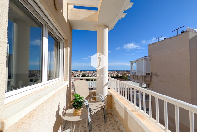 Z drugiej ręki - Mieszkanie w bloku -
Torrevieja - Costa Blanca