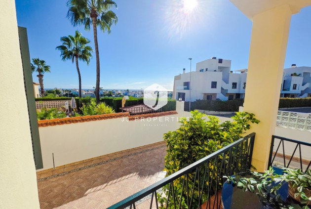 Z drugiej ręki - Villa -
Los Dolses - Inland