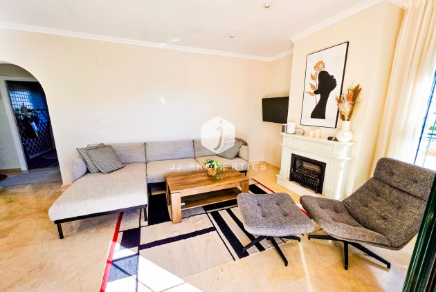 Z drugiej ręki - Villa -
Los Dolses - Inland