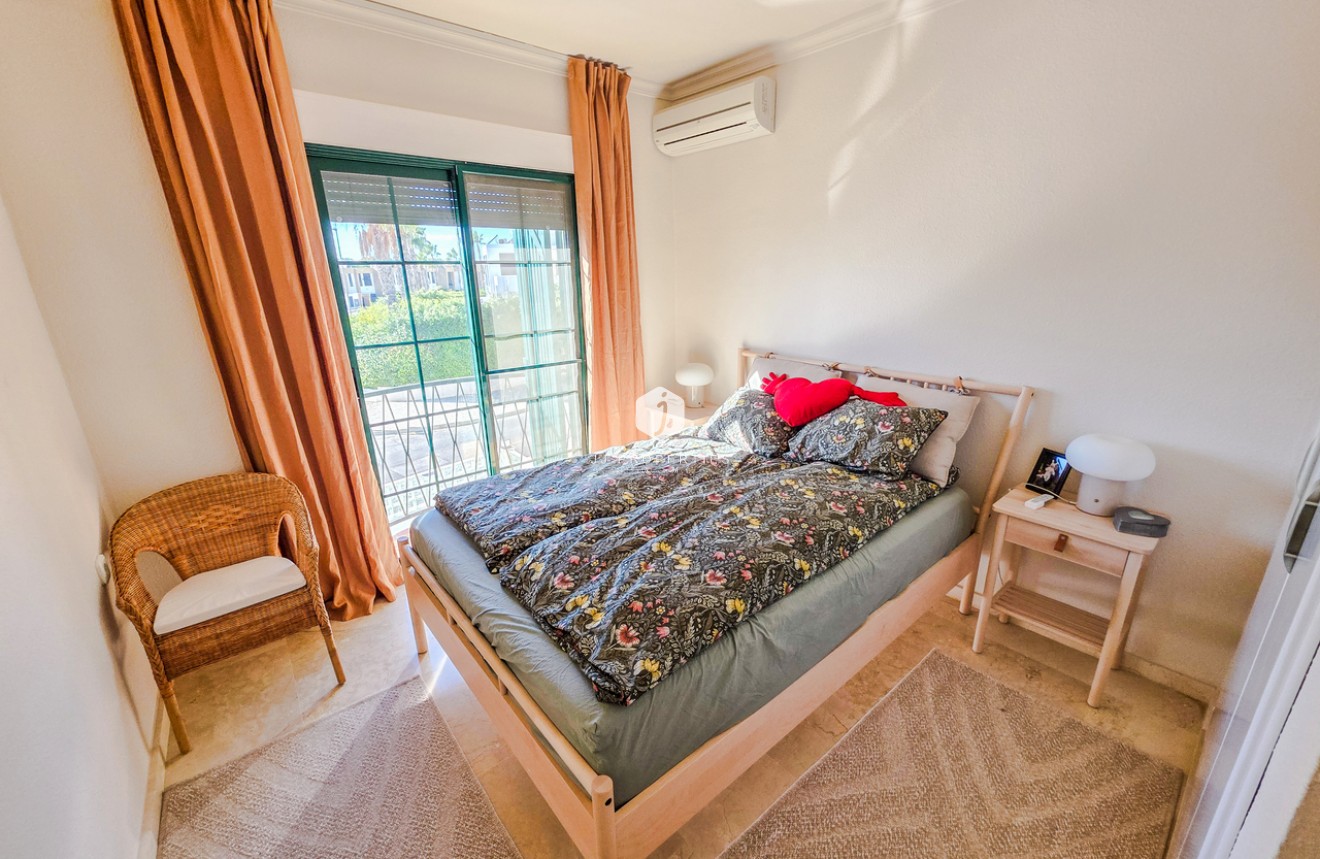 Z drugiej ręki - Villa -
Los Dolses - Inland