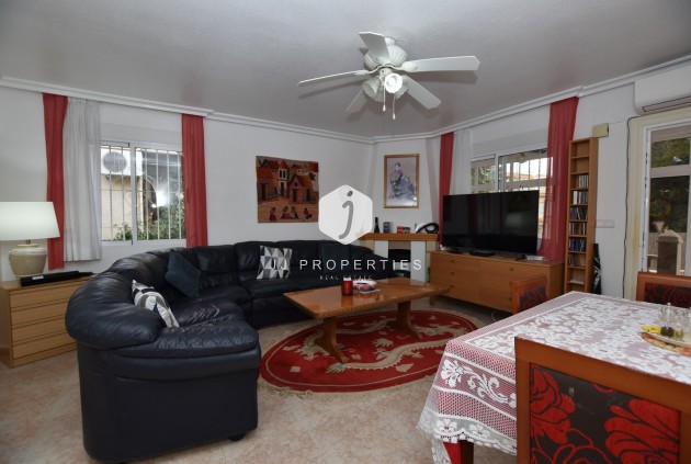 Z drugiej ręki - Villa -
Algorfa - Inland