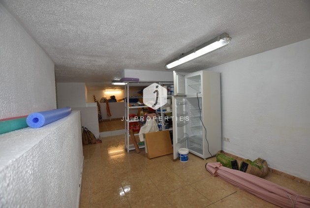 Z drugiej ręki - Villa -
Algorfa - Inland