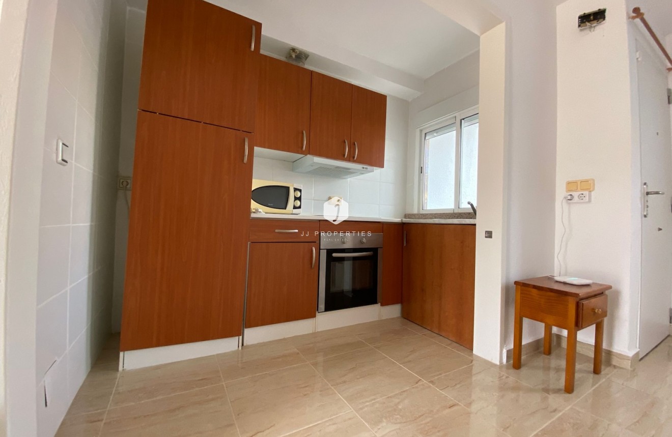 Z drugiej ręki - Szalet -
Los Balcones - Costa Blanca