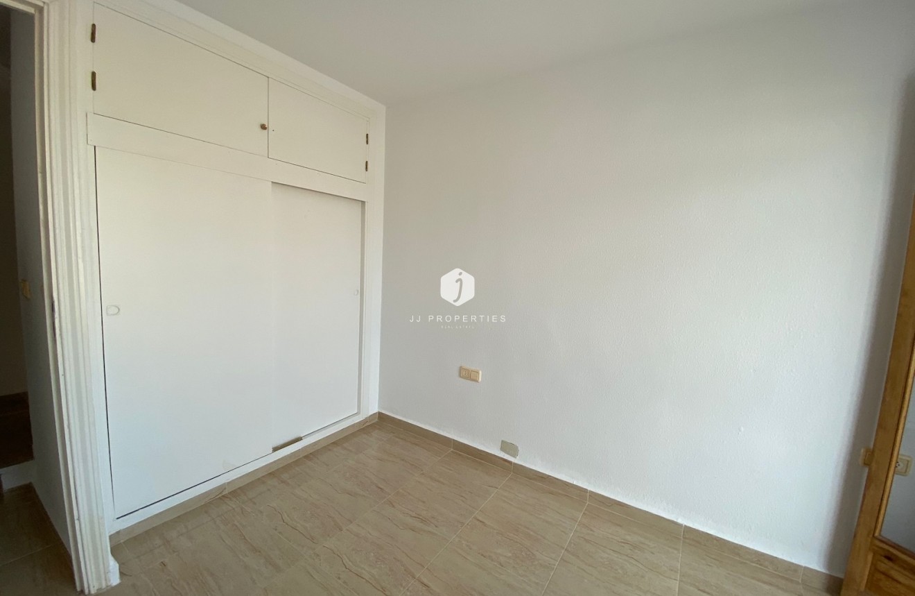 Z drugiej ręki - Szalet -
Los Balcones - Costa Blanca