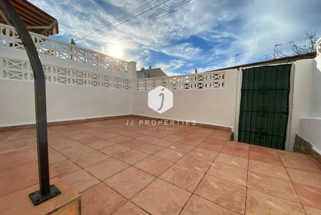 Z drugiej ręki - Szalet -
Los Balcones - Costa Blanca