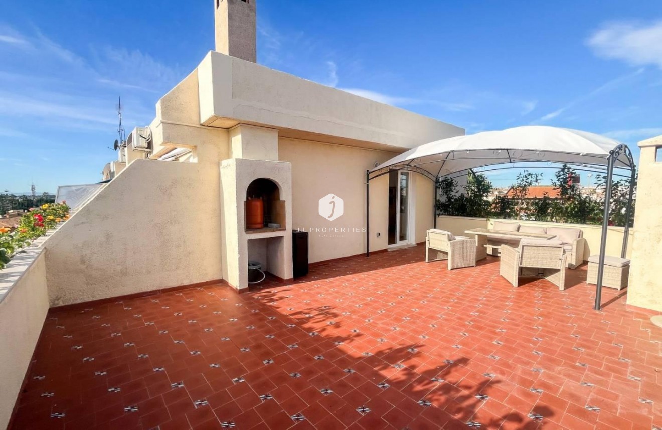 Z drugiej ręki - Mieszkanie w bloku -
Torrevieja - Costa Blanca