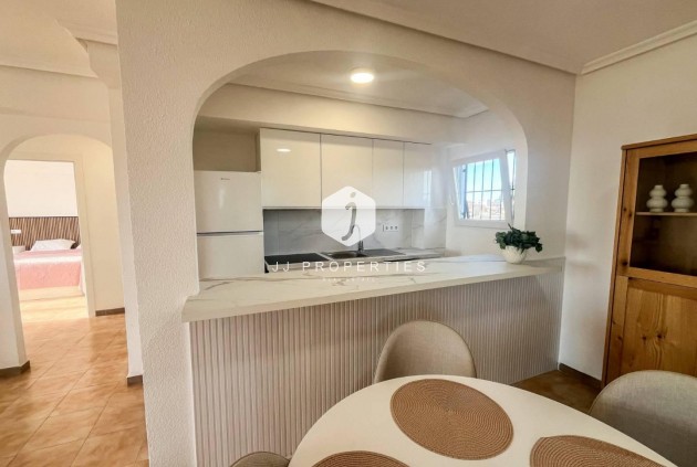 Z drugiej ręki - Mieszkanie w bloku -
Torrevieja - Costa Blanca