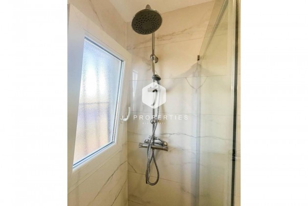 Z drugiej ręki - Mieszkanie w bloku -
Torrevieja - Costa Blanca