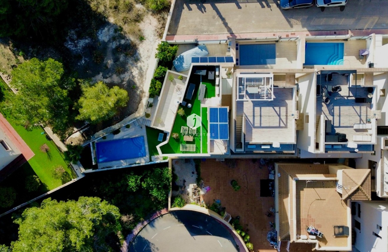 Z drugiej ręki - Villa -
Orihuela Costa - Costa Blanca