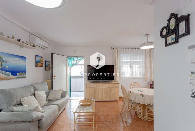 Z drugiej ręki - Villa -
Orihuela Costa - Costa Blanca