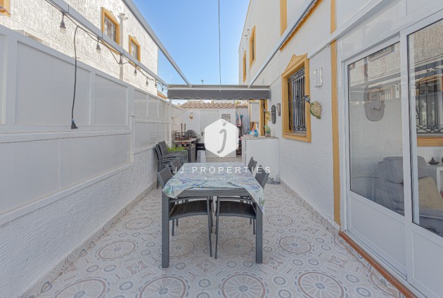 Z drugiej ręki - Villa -
Orihuela Costa - Costa Blanca