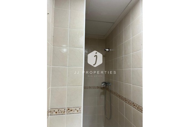 Z drugiej ręki - Villa -
Orihuela Costa - Villamartín-las Filipinas