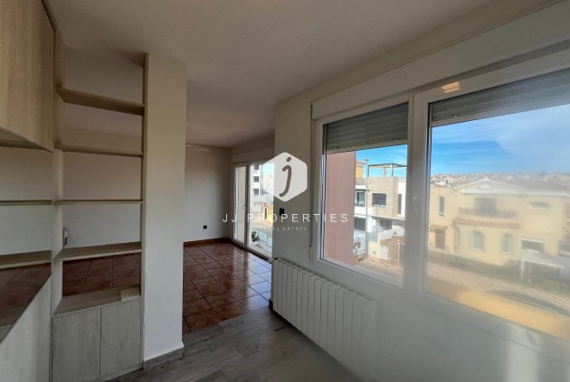 Z drugiej ręki - Villa -
Orihuela Costa - Villamartín-las Filipinas