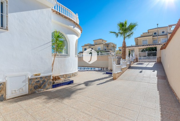 Aus zweiter Hand - Villa -
Rojales - Inland