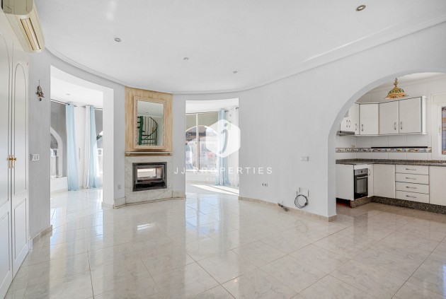 Aus zweiter Hand - Villa -
Rojales - Inland