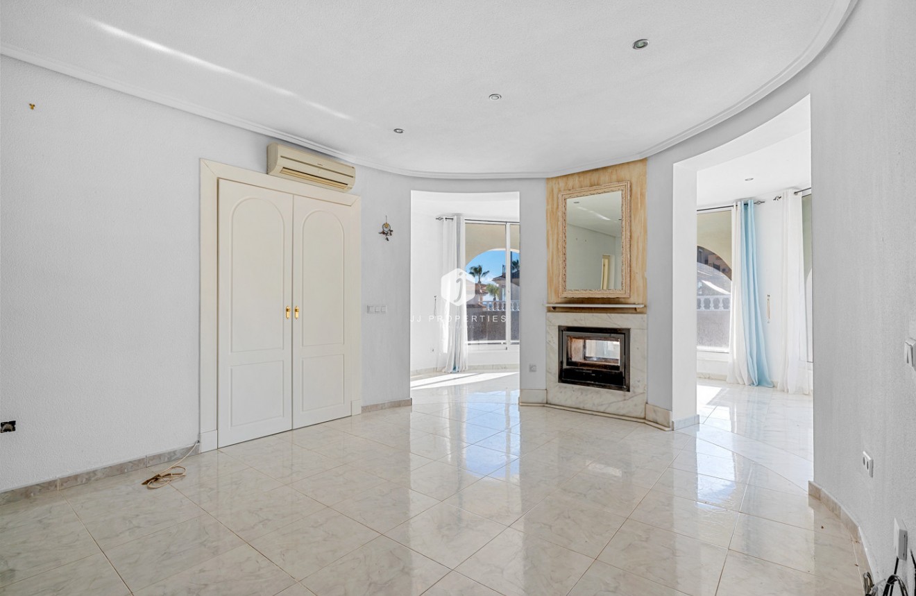 Aus zweiter Hand - Villa -
Rojales - Inland